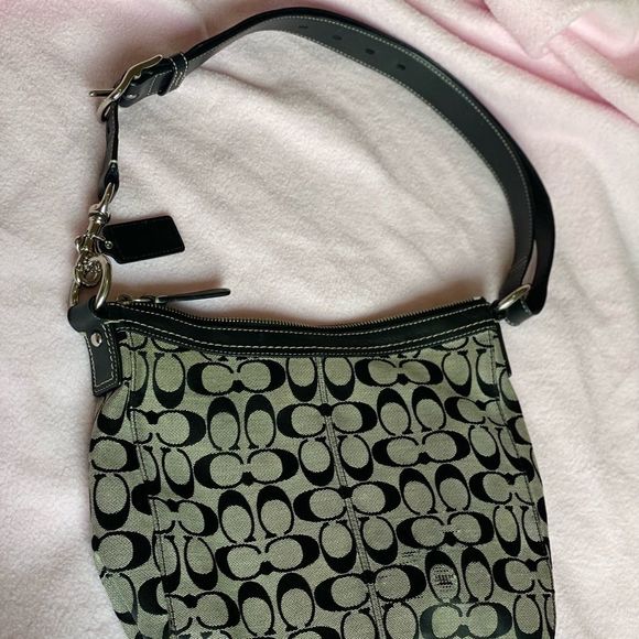 90’s retro Coach Logo Shoulder Bag Purse Black - Picture 4 of 8